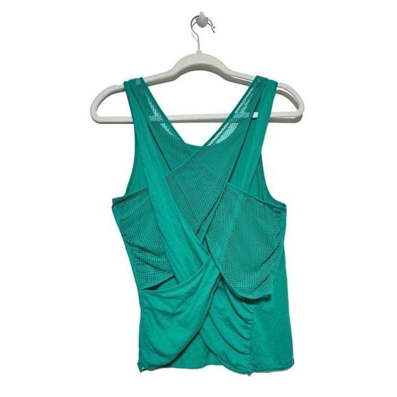 Fabletics Green Net Criss Cross Details Sporty Tank Top Sz XS - Picture 5 of 10